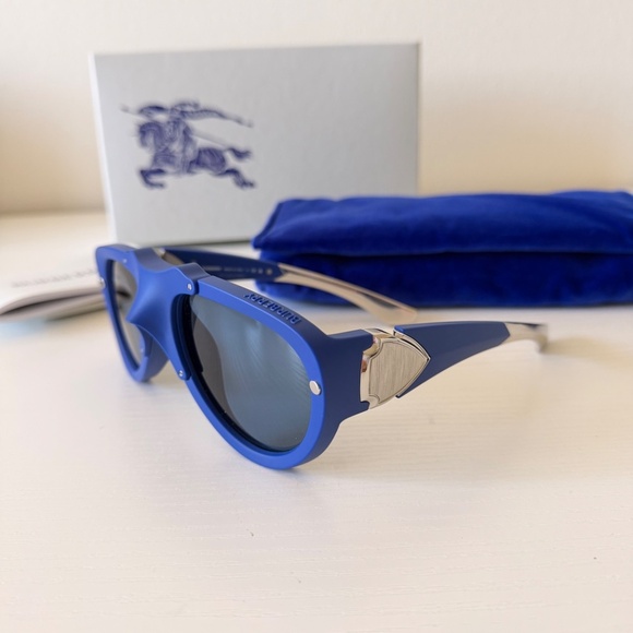 Burberry Blue Unisex Sunglasses, BE4433-U 4139/80, Aviator, Authentic main image 11